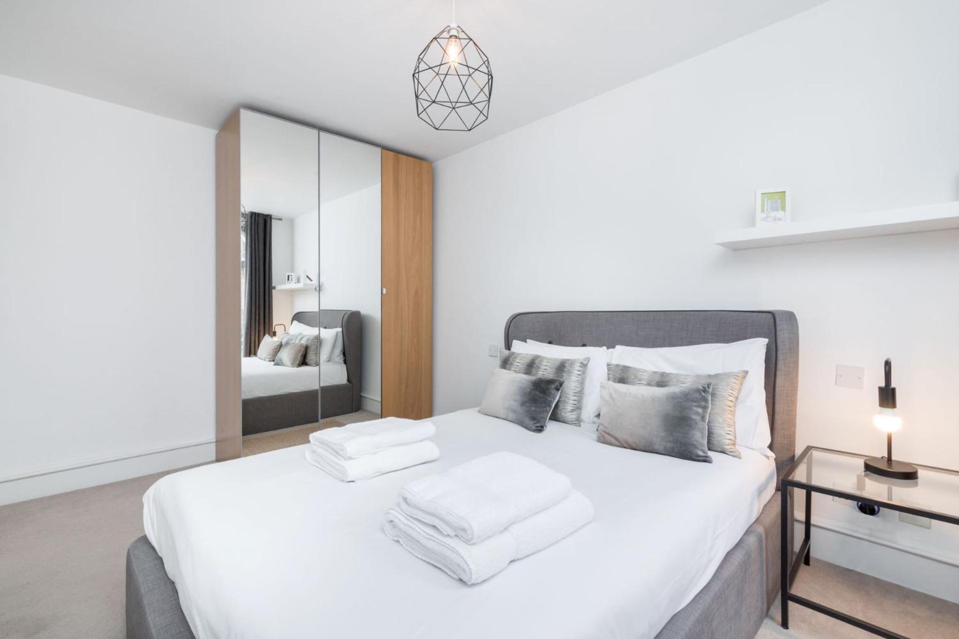 The Upper House - Fitzrovia - By Frankie Says Лондон